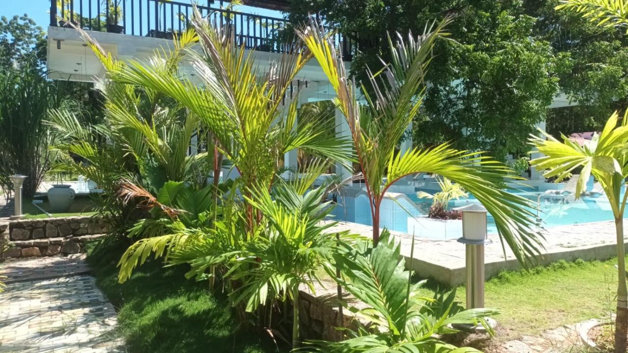 Lucky Beach Resort Trincomalee Luaran gambar