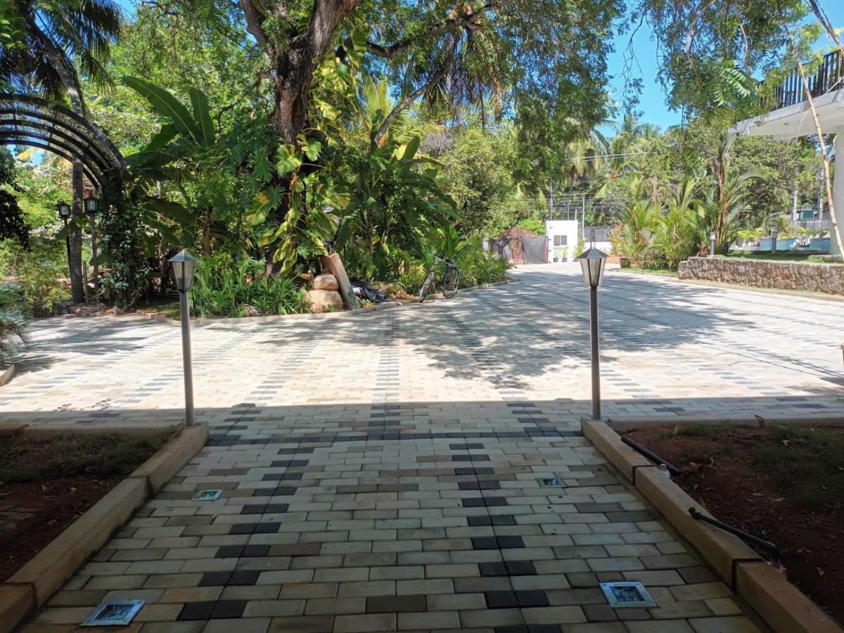 Lucky Beach Resort Trincomalee Luaran gambar