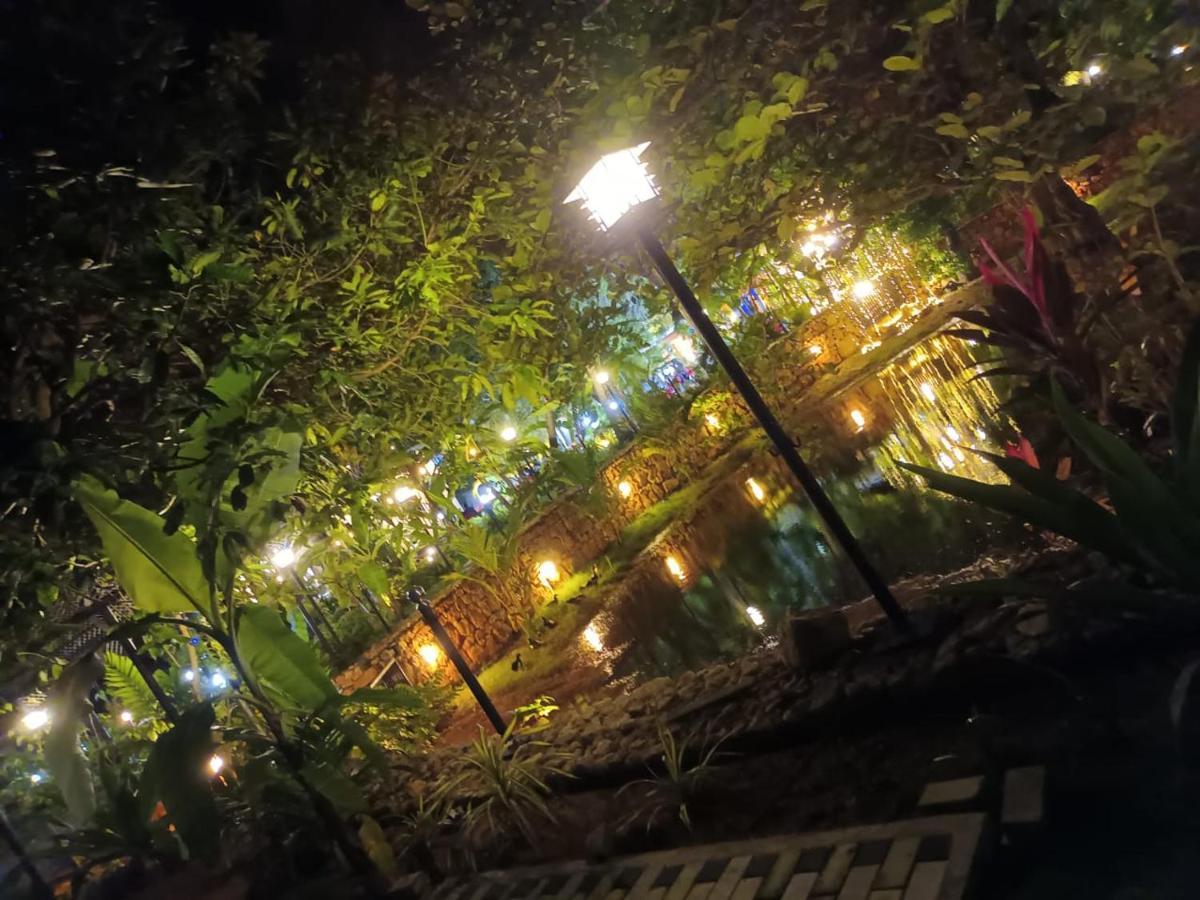 Lucky Beach Resort Trincomalee Luaran gambar
