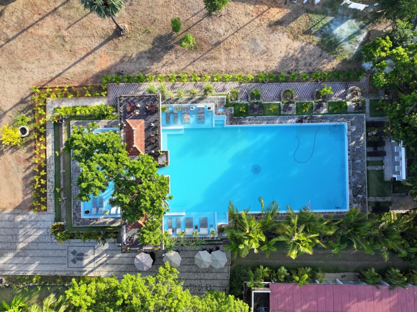 Lucky Beach Resort Trincomalee Luaran gambar