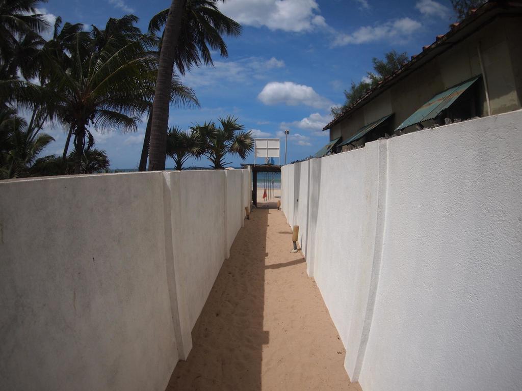 Lucky Beach Resort Trincomalee Luaran gambar